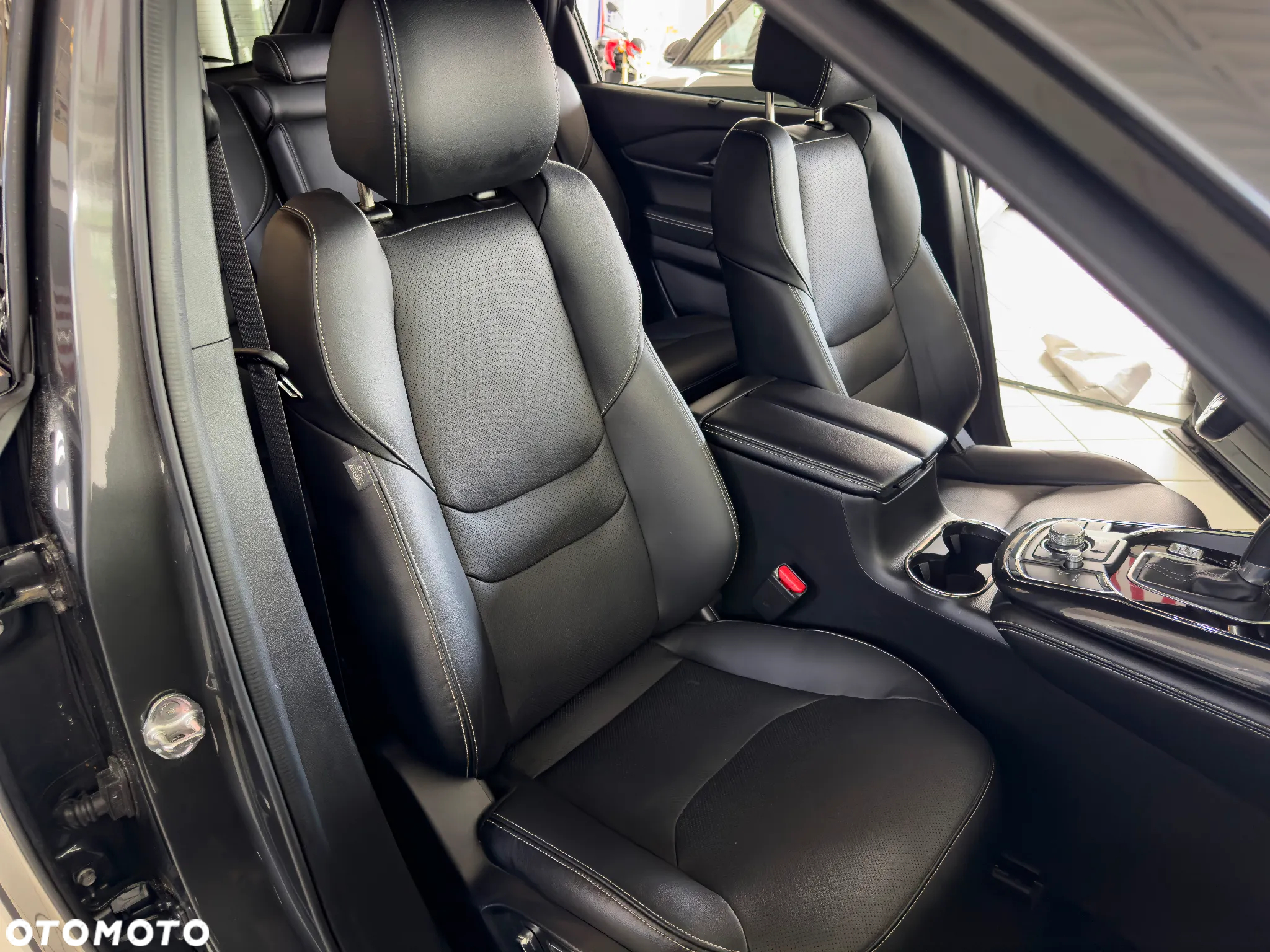 Mazda CX-9 - 13