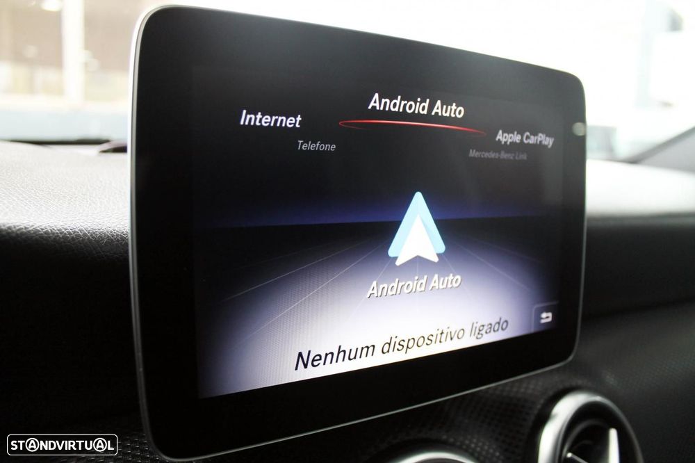 Mercedes-Benz A 180 d AMG Line - 13