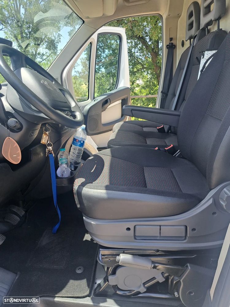 Citroën Jumper 2.0 BlueHDi 35 L4 CD - 6