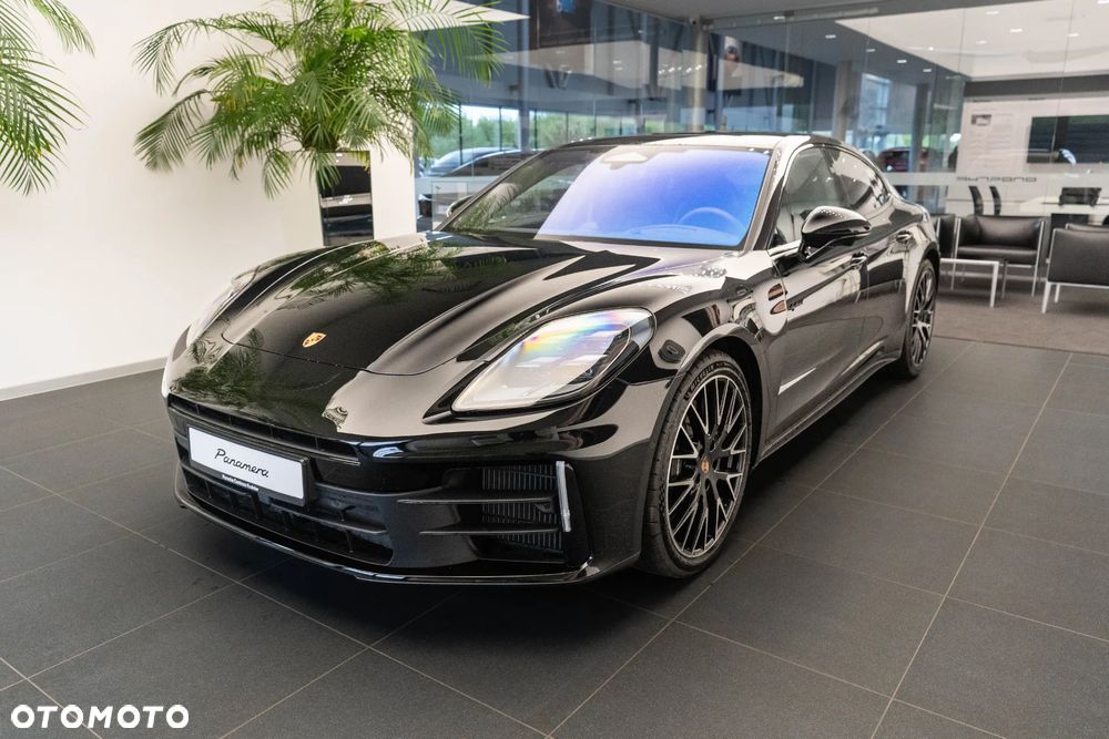 Porsche Panamera 4 E-Hybrid PHEV - 6