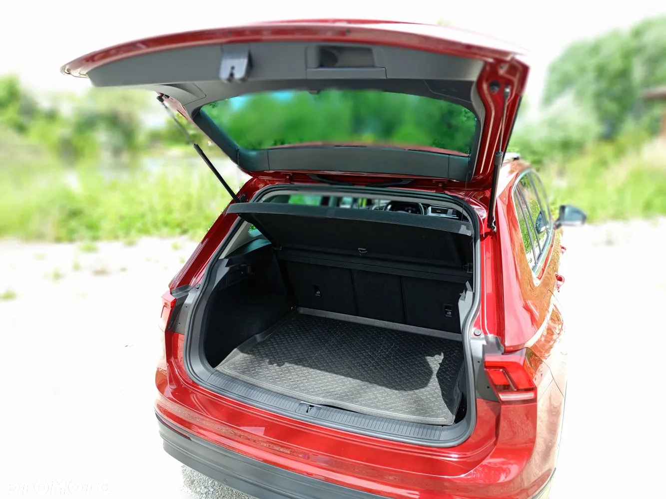 Volkswagen Tiguan 1.5 TSI EVO IQ Drive DSG - 11