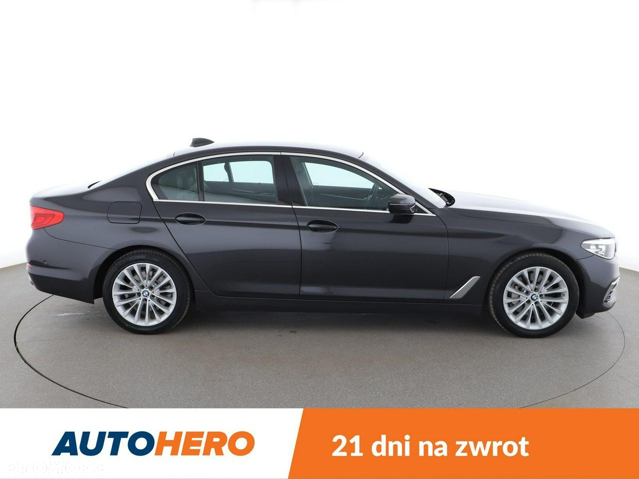 BMW Seria 5 530e xDrive Luxury Line - 9