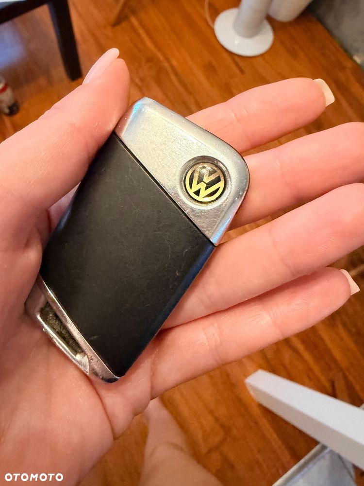 Volkswagen Passat - 23