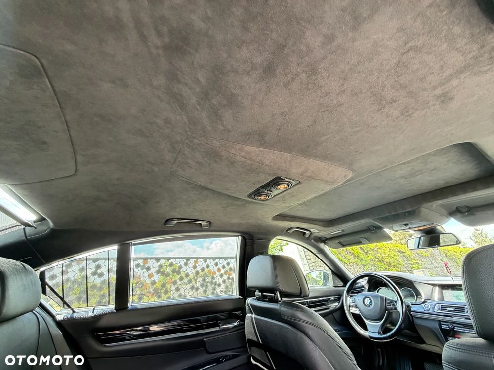 BMW Seria 7 740d xDrive Edition Exclusive - 30