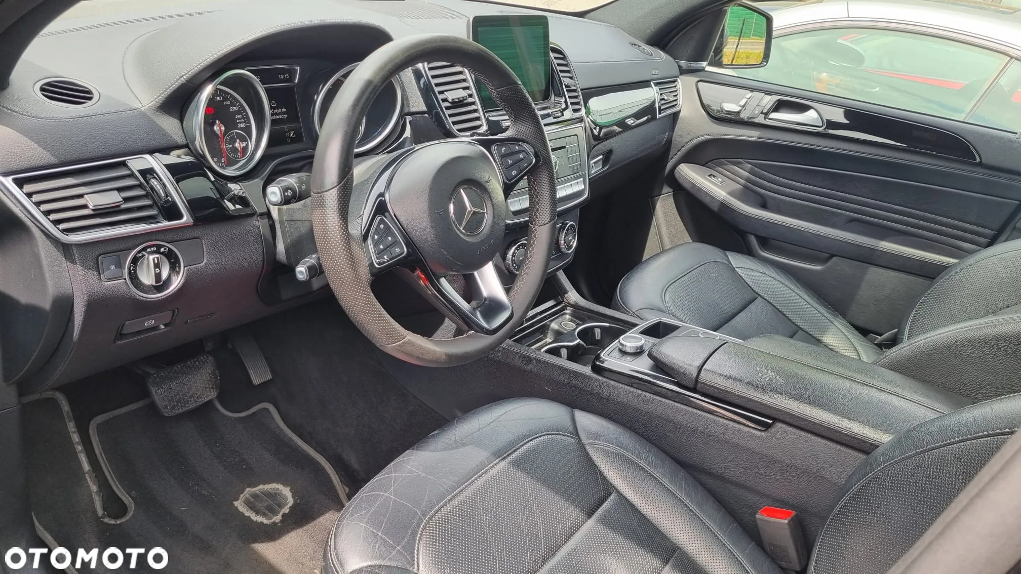 Mercedes-Benz GLE 350 d 4-Matic - 13