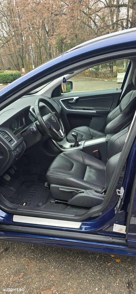 Volvo XC 60 D3 Ocean Race - 5