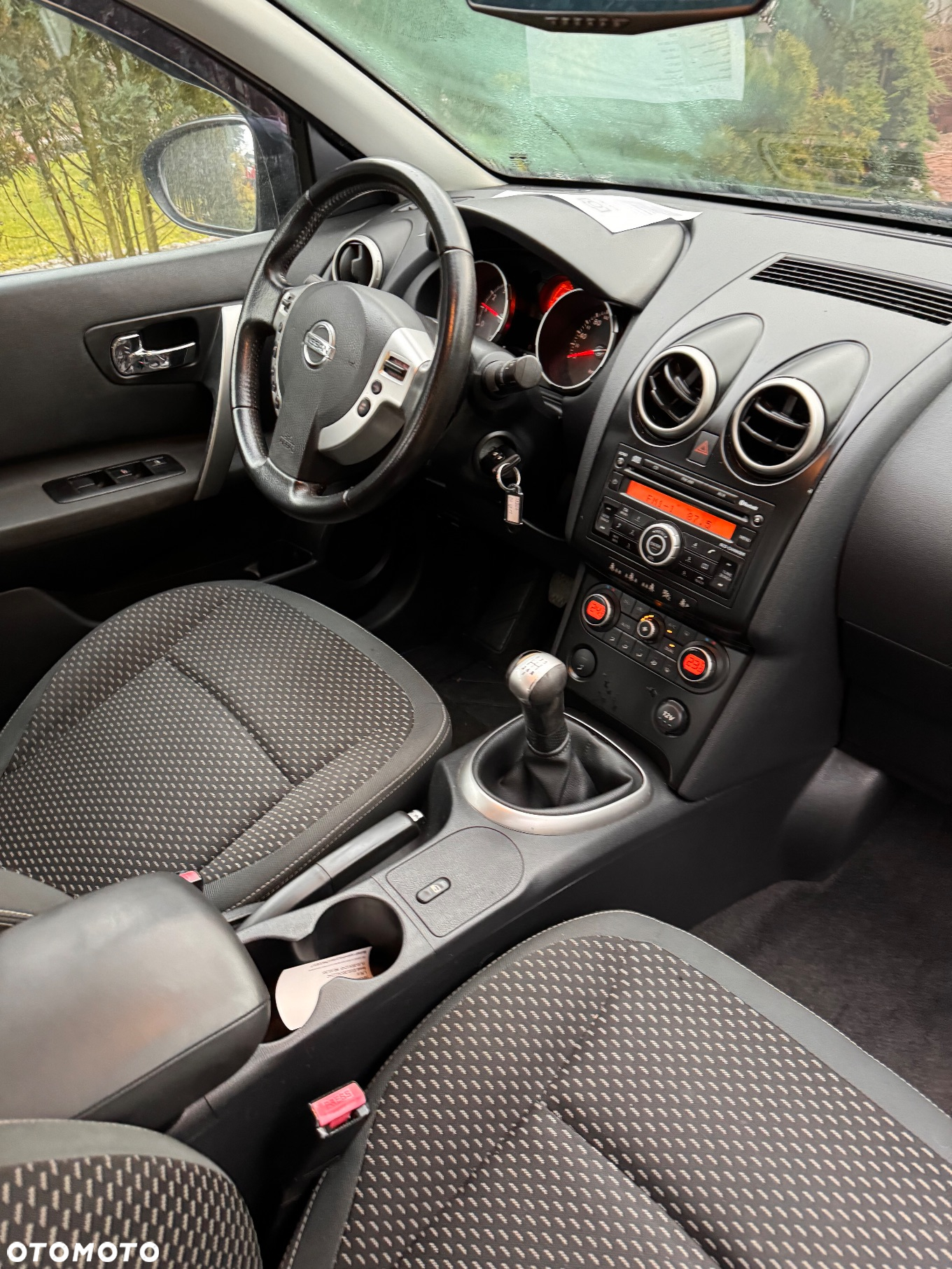 Nissan Qashqai 1.6 visia - 15