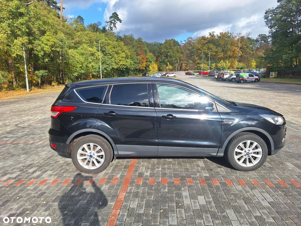 Ford Kuga 2.0 TDCi 2x4 Titanium - 7
