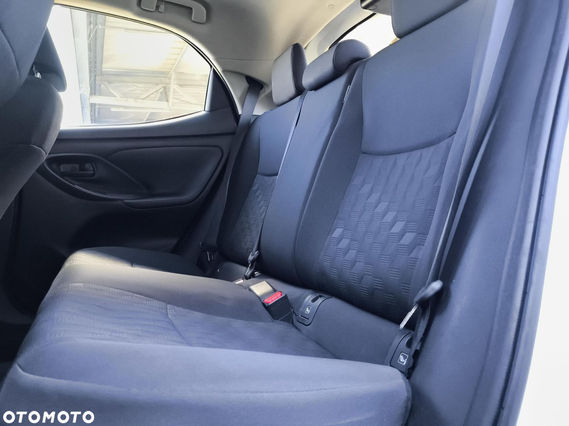 Toyota Yaris - 14