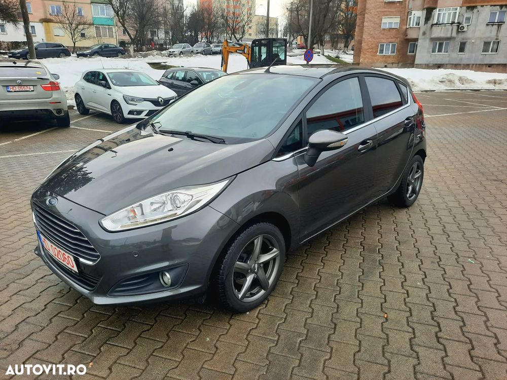 Ford Fiesta 1.0 EcoBoost Start-Stop Titanium - 1