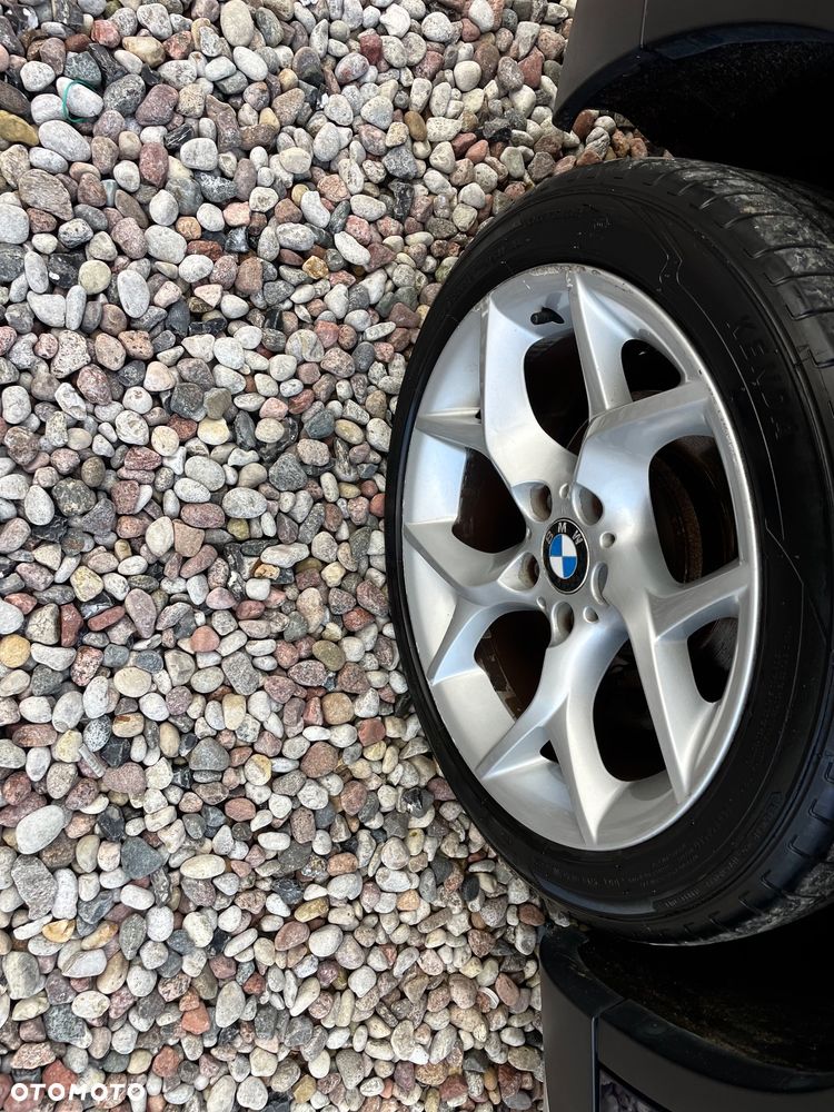 BMW X1 sDrive18d xLine - 35