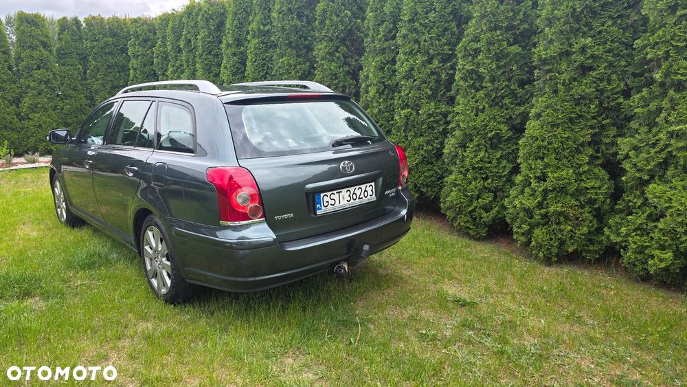 Toyota Avensis 2.0 D-4D Sol+NAVI - 3