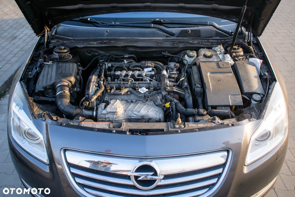 Opel Insignia - 32