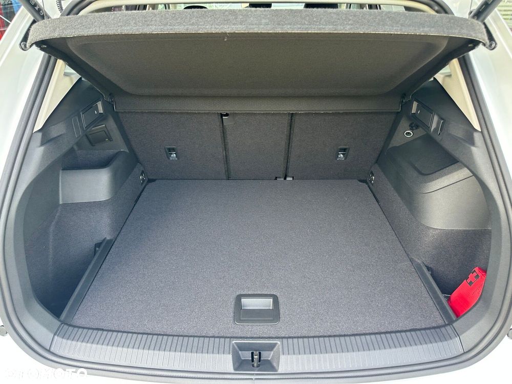 Volkswagen Tiguan 1.5 eTSI Elegance DSG - 28