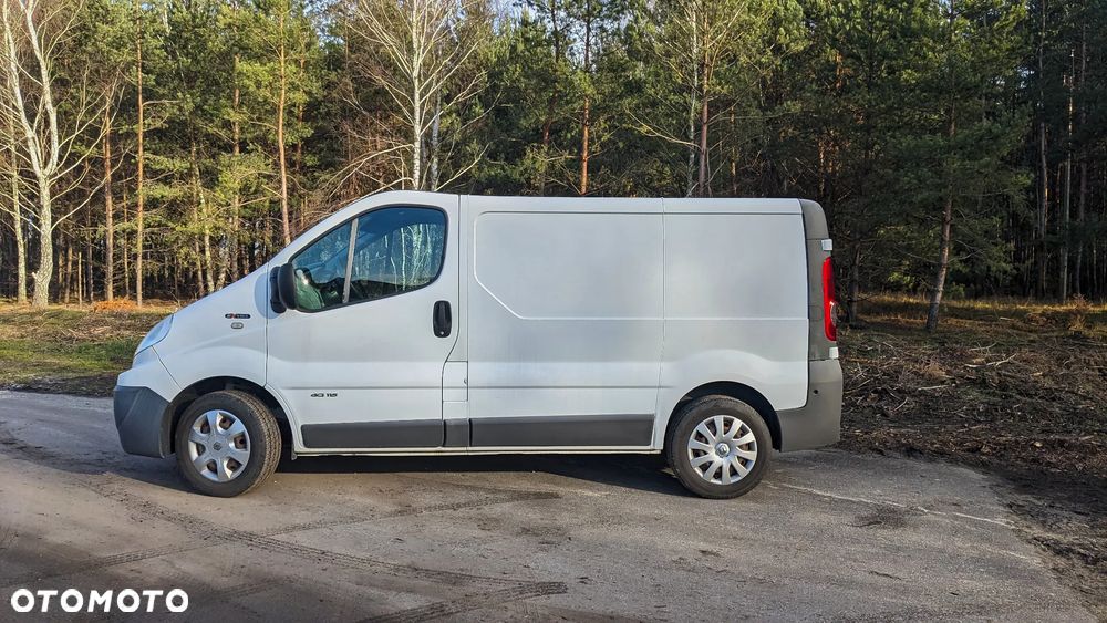 Renault Trafic - 11