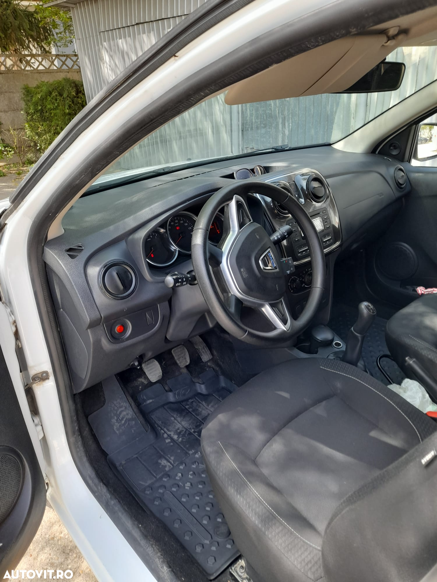 Dacia Logan MCV 1.0 SCe Ambiance - 4