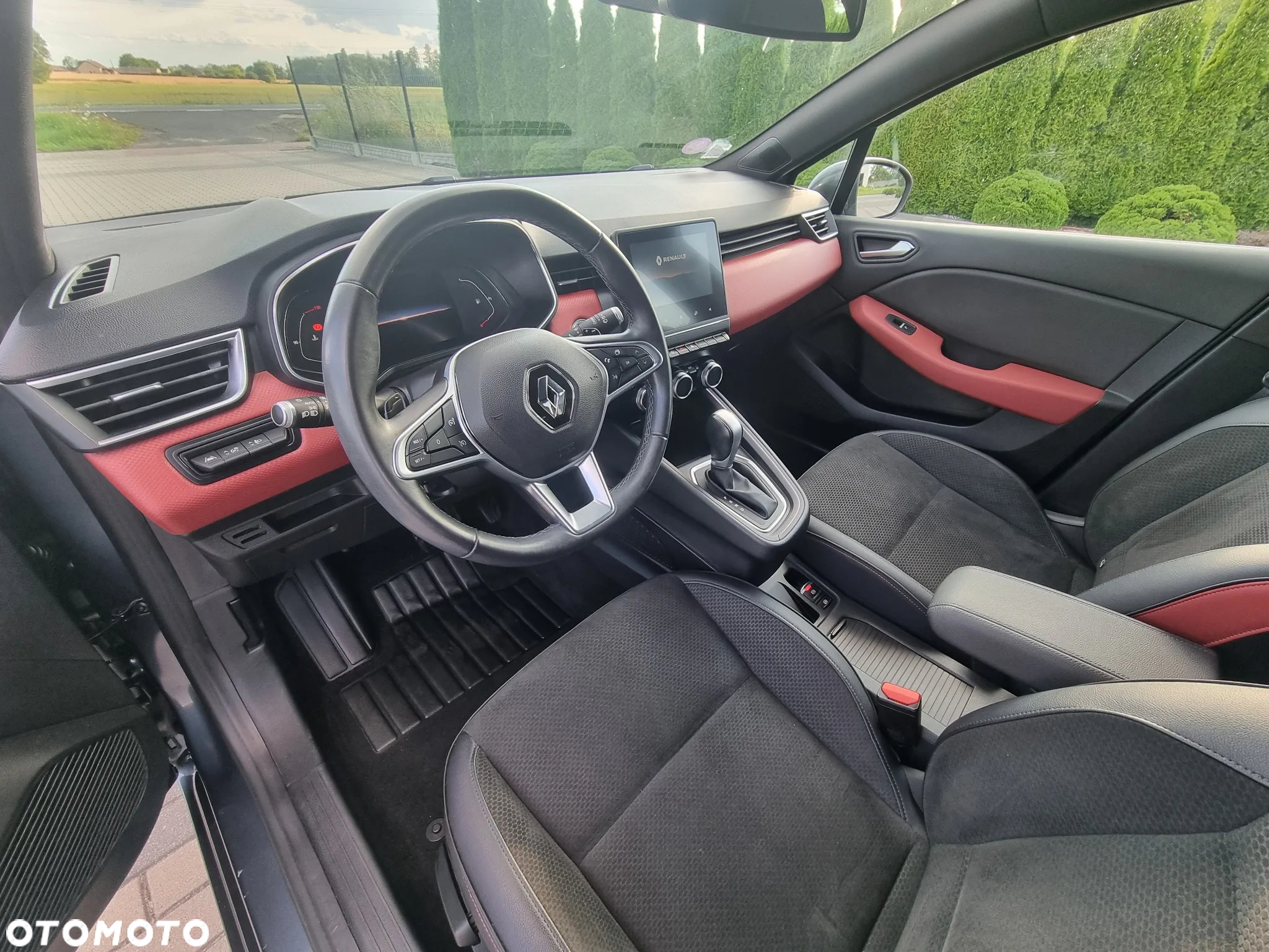 Renault Clio 1.3 TCe Intens EDC - 11