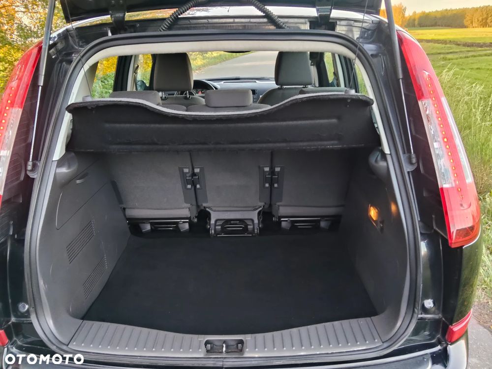 Ford C-MAX 1.8 Titanium - 27