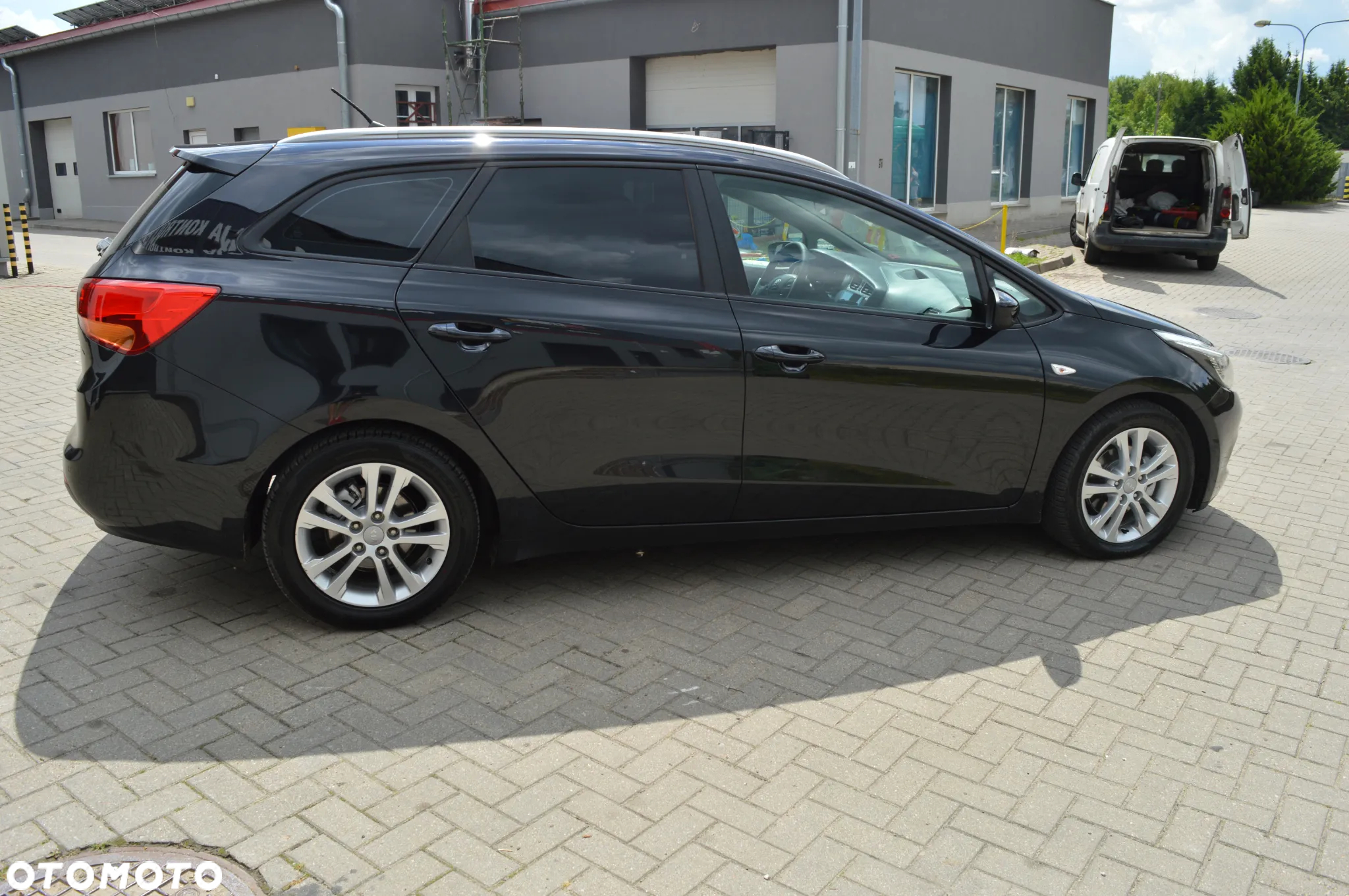 Kia Ceed 1.6 GDI Dream-Team Edition - 8