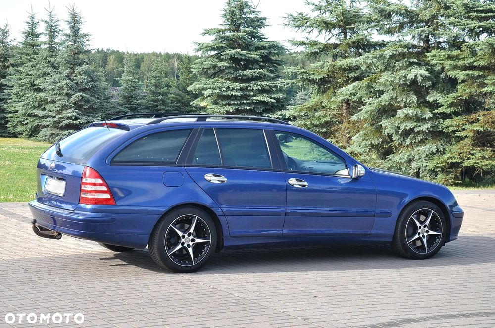 Mercedes-Benz Klasa C 280 7G-TRONIC Classic Sport Edition - 17