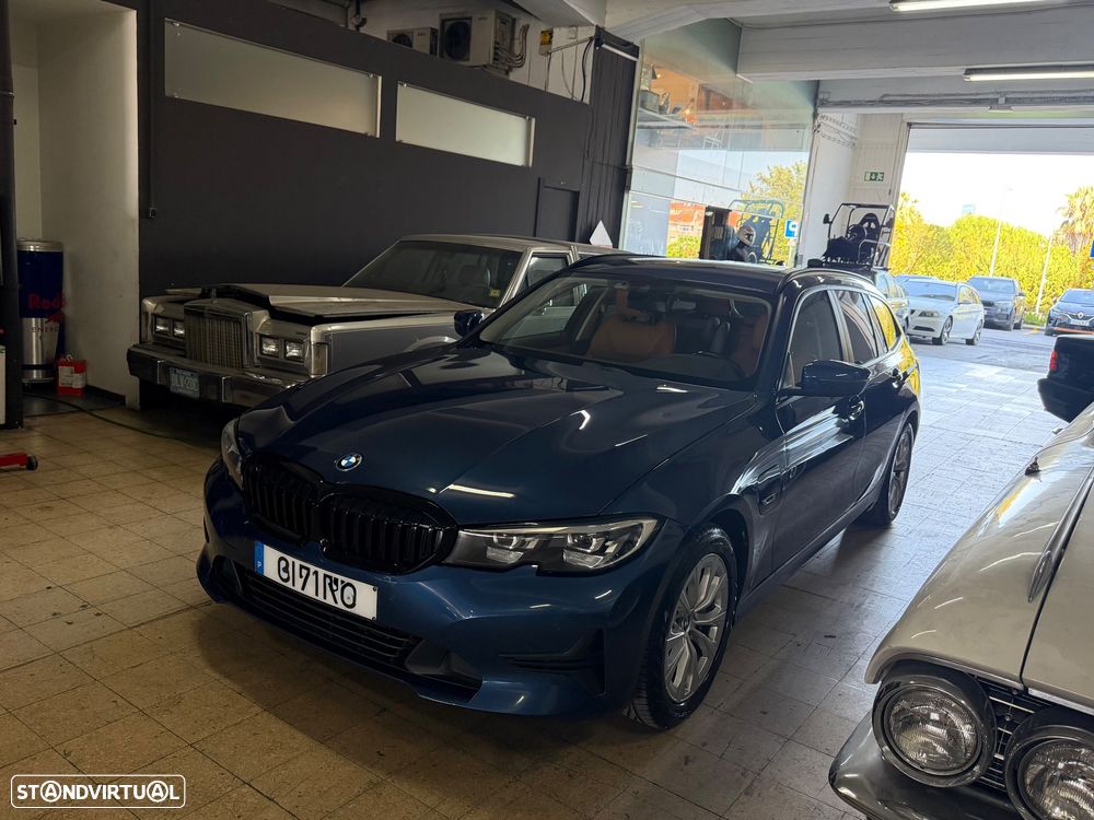 BMW 330 e Auto - 2