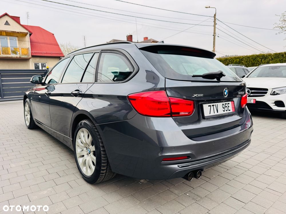 BMW Seria 3 320d xDrive Edition M Sport Shadow - 11