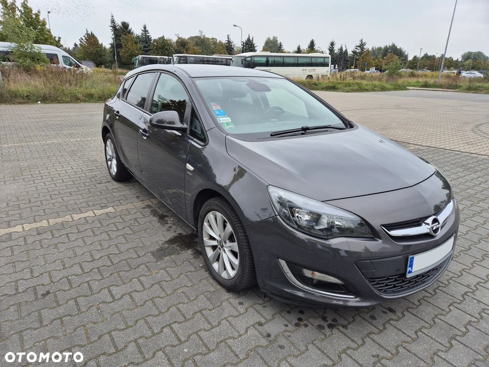 Opel Astra 1.4 Turbo Active - 10