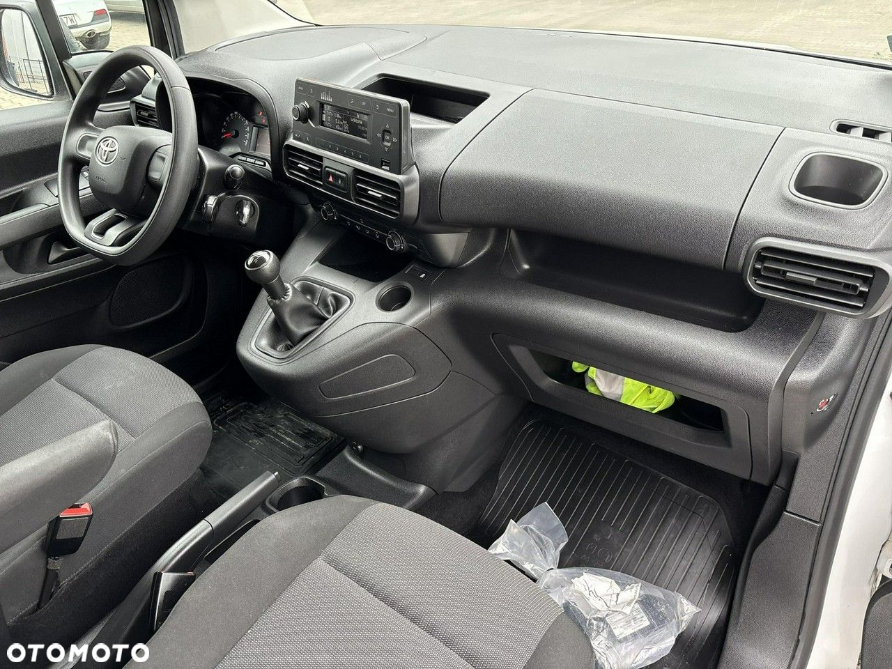 Toyota Proace City - 18