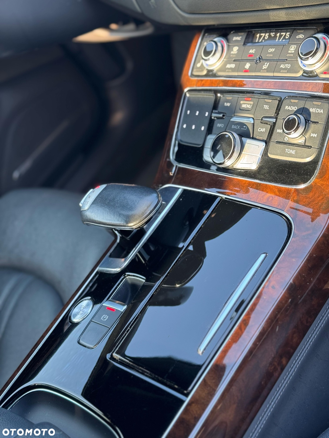 Audi A8 4.0 TFSI L Quattro - 14
