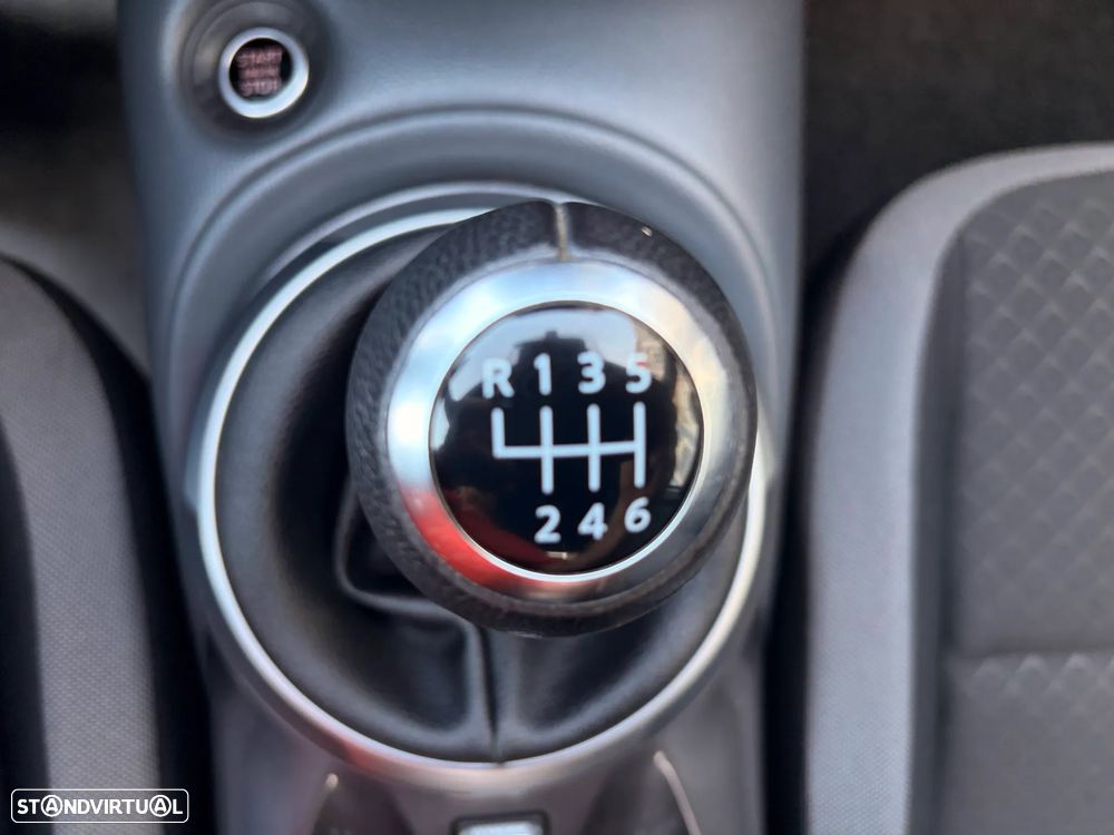 Nissan Juke 1.0 DIG-T N-Connecta NAV. - 34