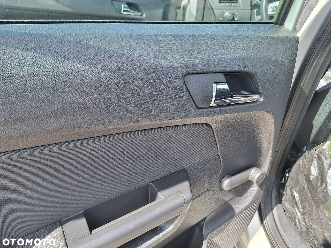 Opel Astra - 16