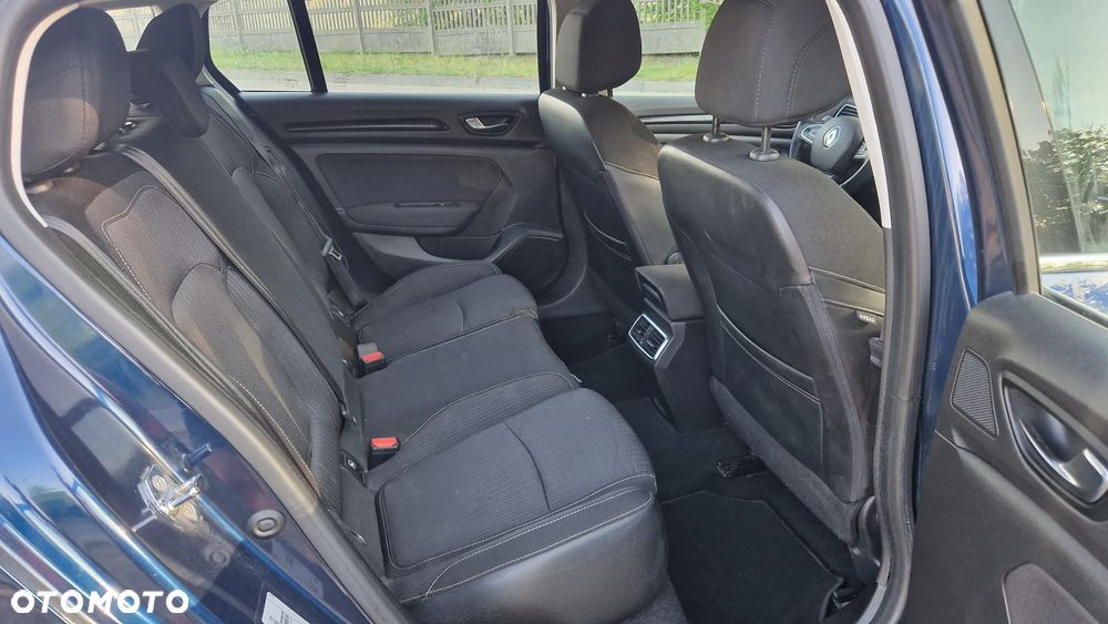 Renault Megane ENERGY dCi 110 EDC LIMITED - 11