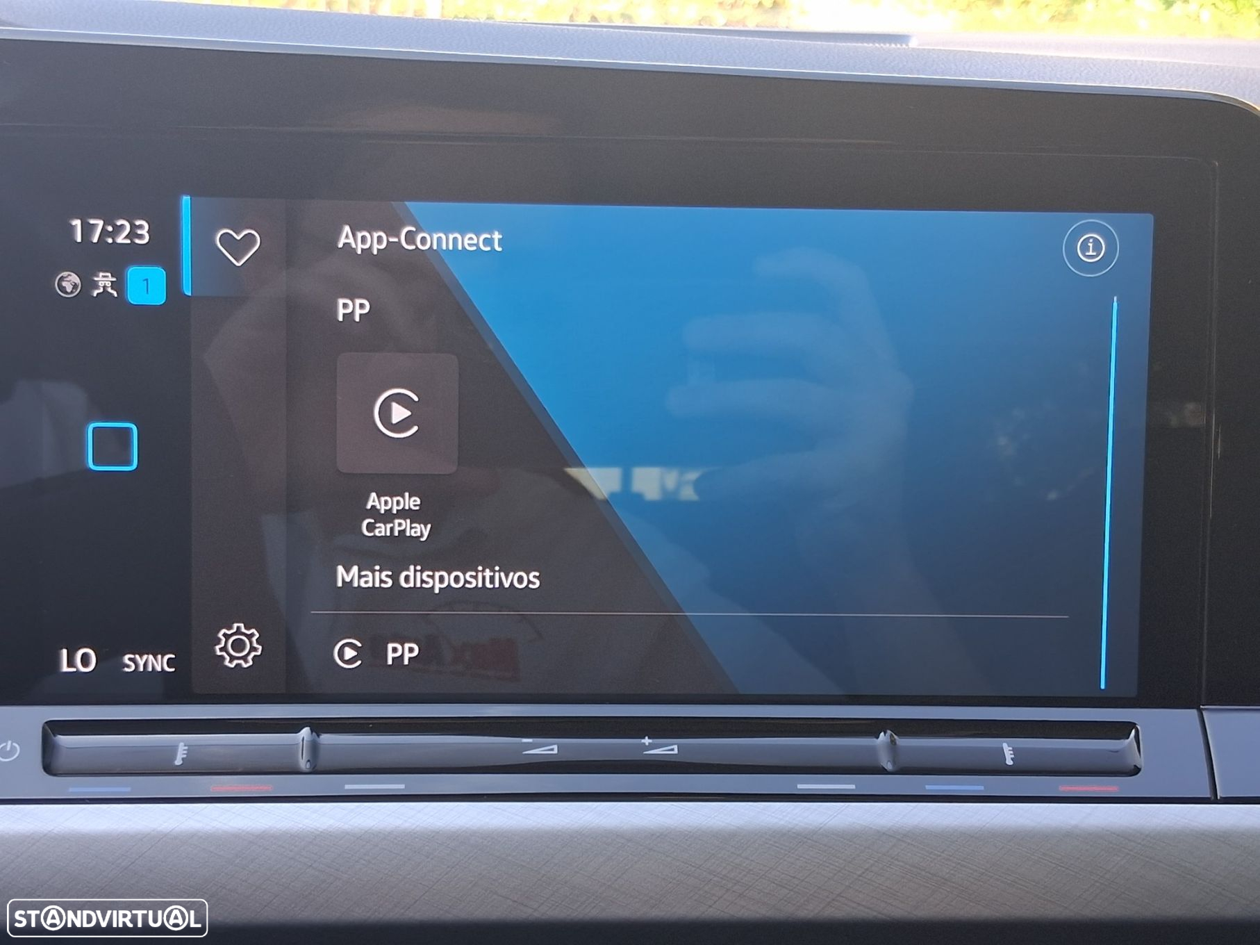 VW Golf 1.0 TSI Life - 45