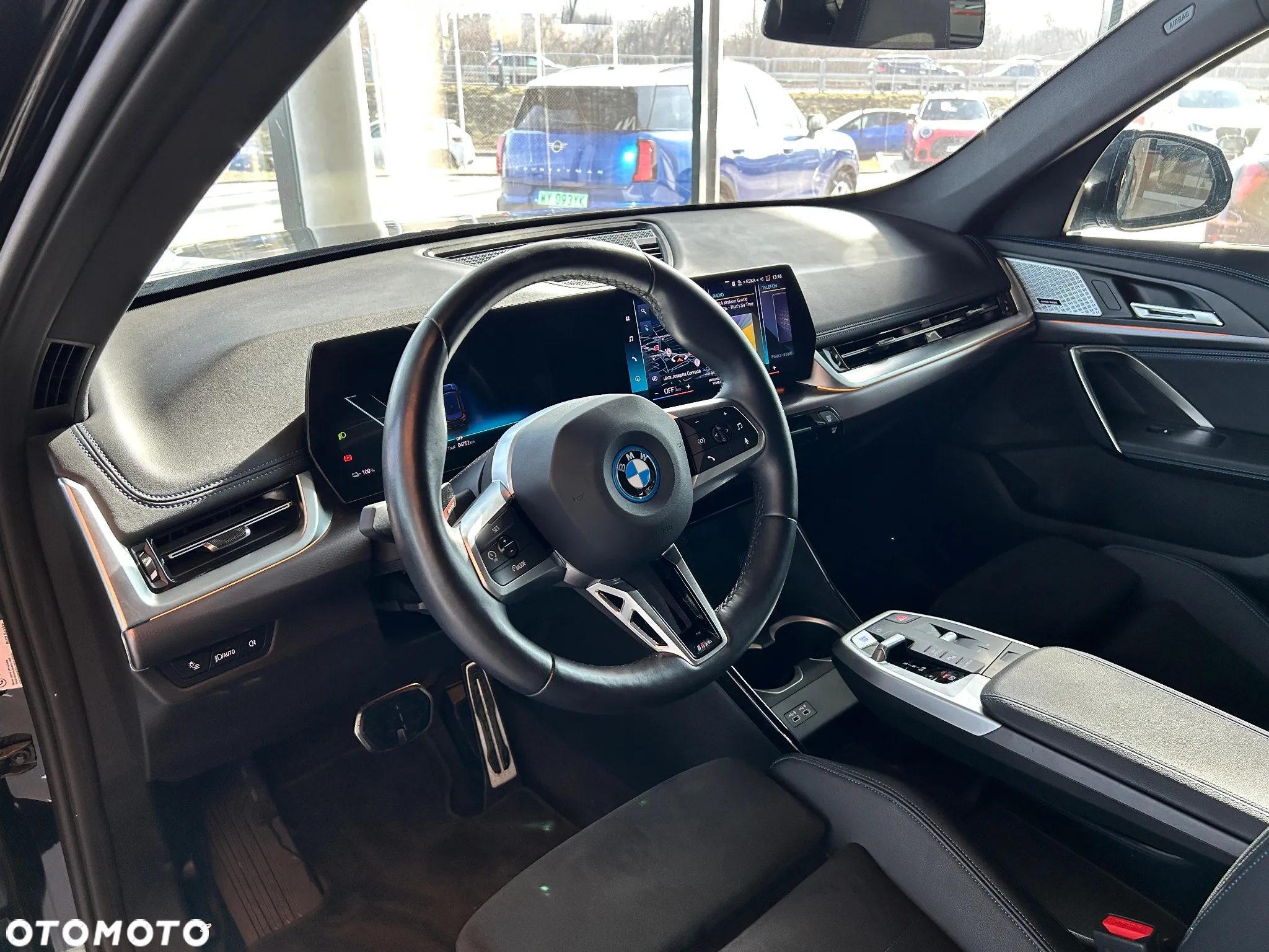 BMW iX1 xDrive30 M Sport - 20