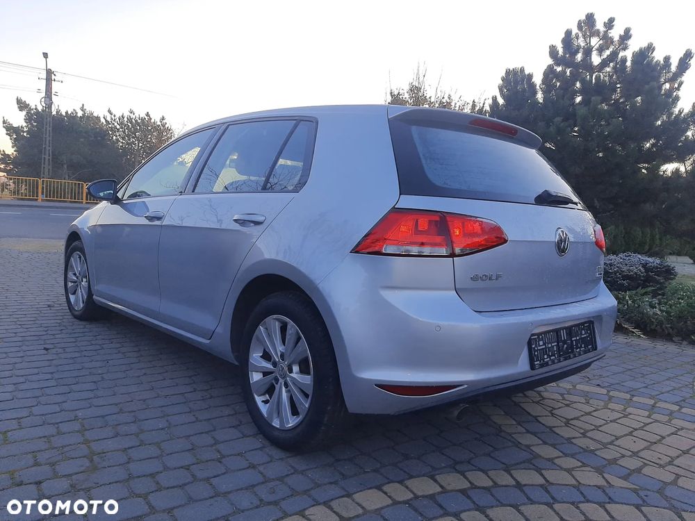 Volkswagen Golf 1.6 TDI BlueMotion Technology DSG Comfortline - 3