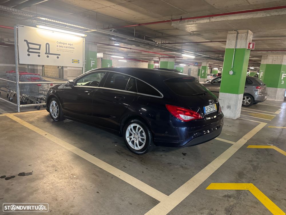 Mercedes-Benz CLA 180 d Shooting Brake - 11