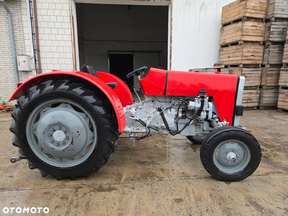 Massey Ferguson 255 - 3