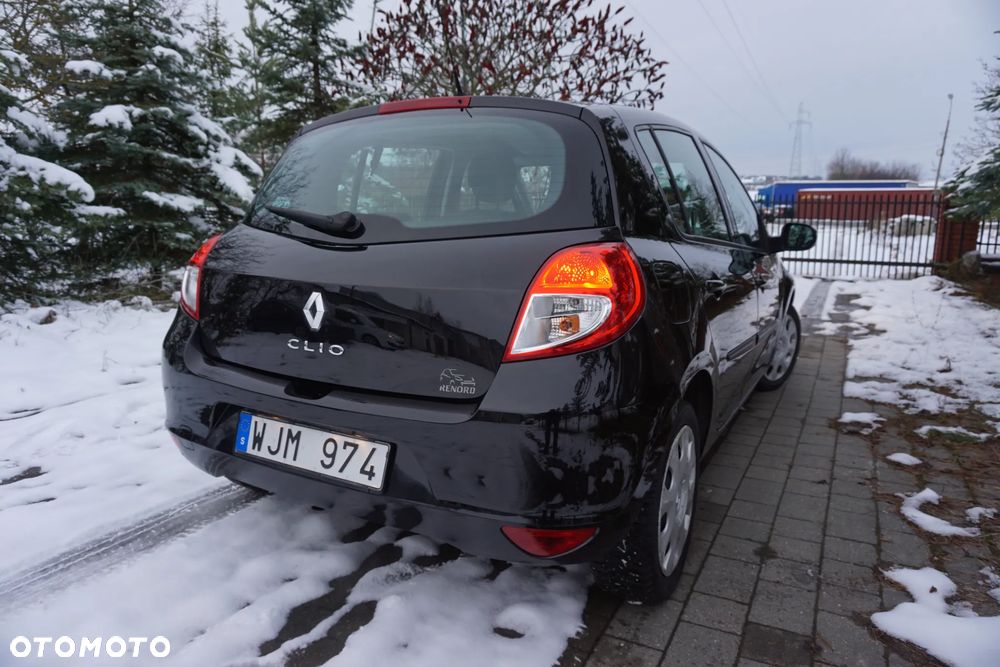 Renault Clio 1.2 16V 75 Expression - 7