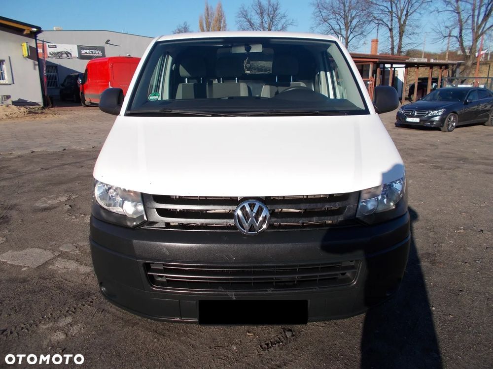 Volkswagen Transporter - 8