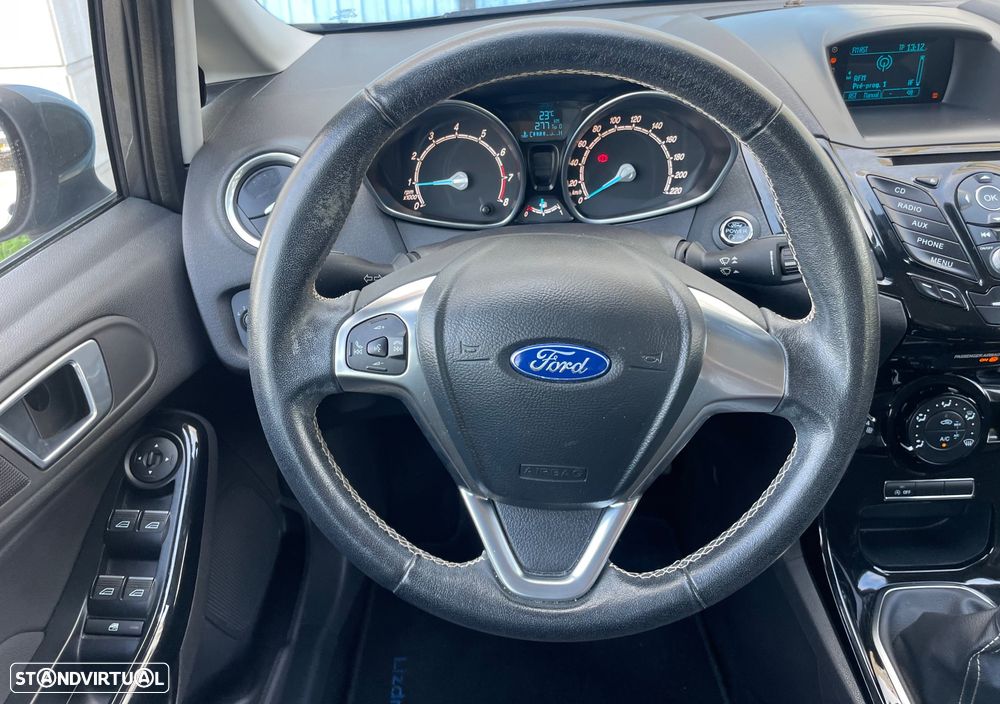 Ford Fiesta 1.0 T EcoBoost Titanium - 15
