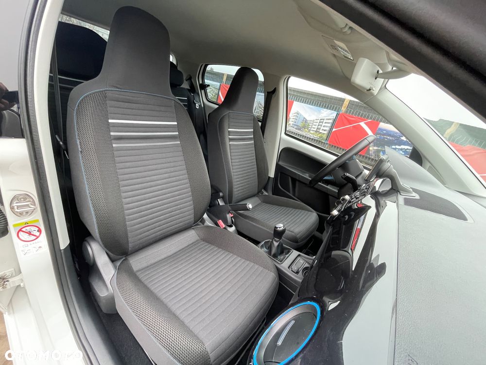 Volkswagen up! cup - 10