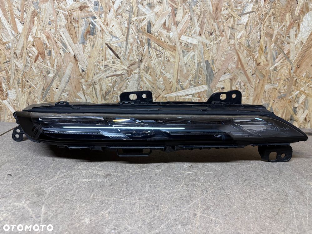 REFLEKTOR LAMPA LED BMW 7 i7 G70 SWAROVSKI CRYSTAL PRAWA ORYGINAŁ 9879936 - 1