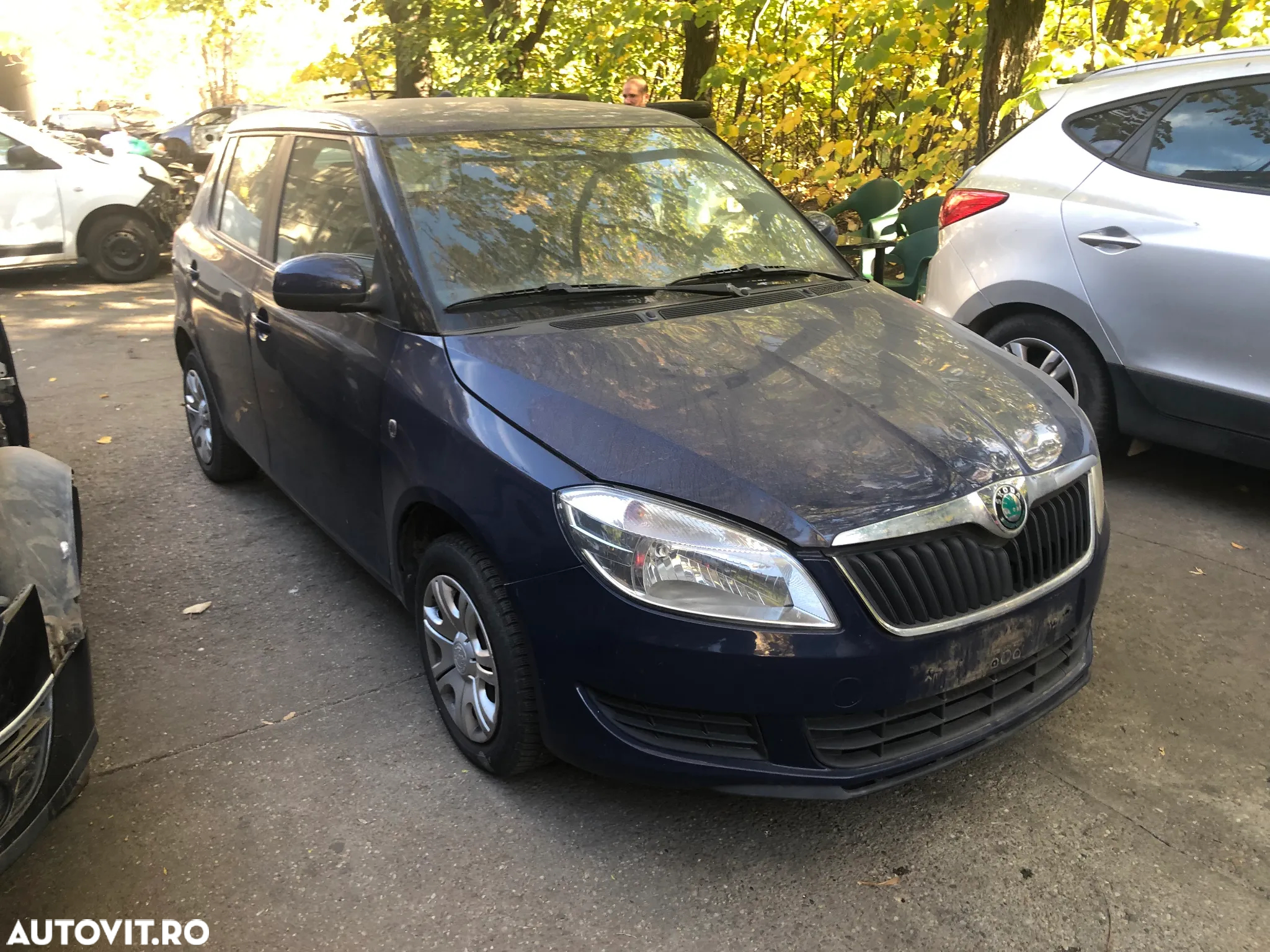 Dezmembrez Skoda Fabia 2 facelift albastru 1.2 benzina 2011 - 10