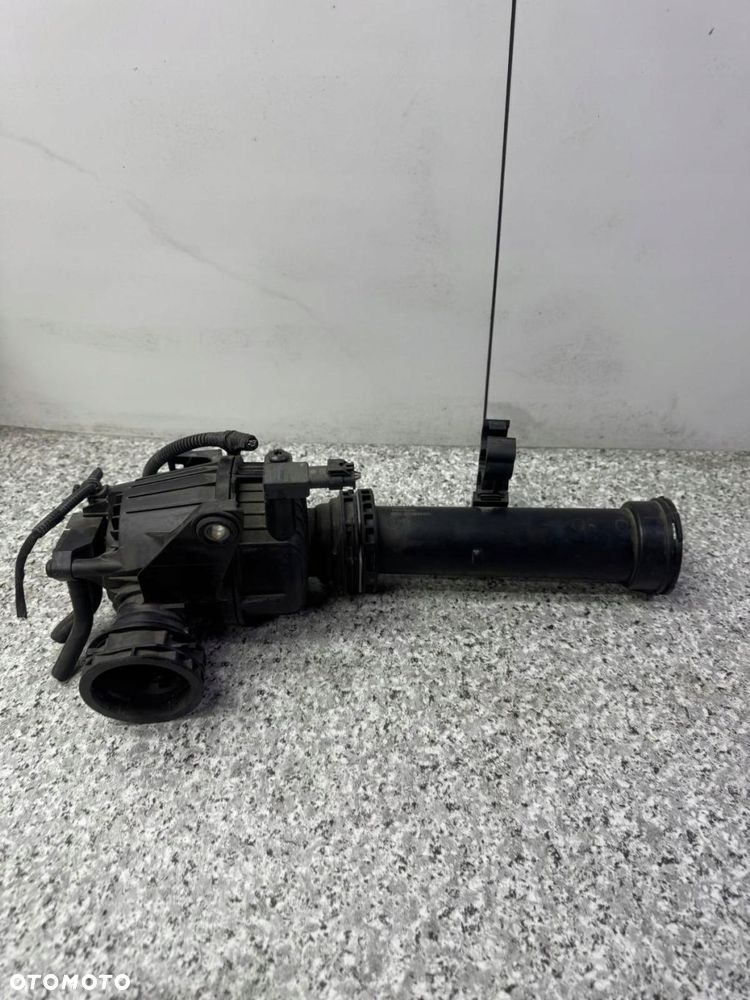 rezonator rura powietrza volvo xc40 2017-2024 2.0 b4 32222586 - 6
