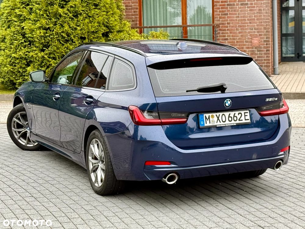 BMW Seria 3 320e M Sport - 15