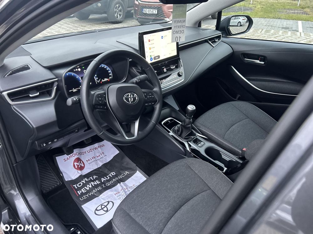 Toyota Corolla - 18