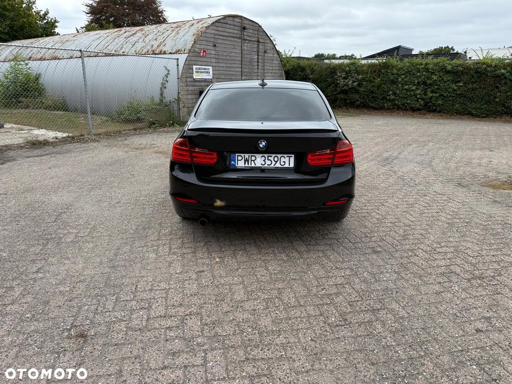 BMW Seria 3 - 14