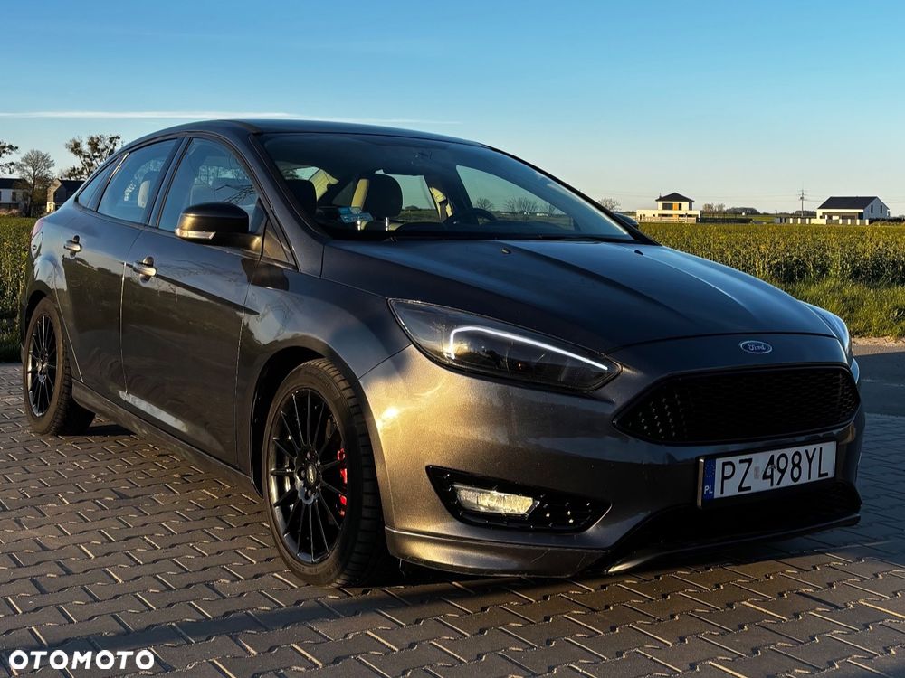 Ford Focus - 1