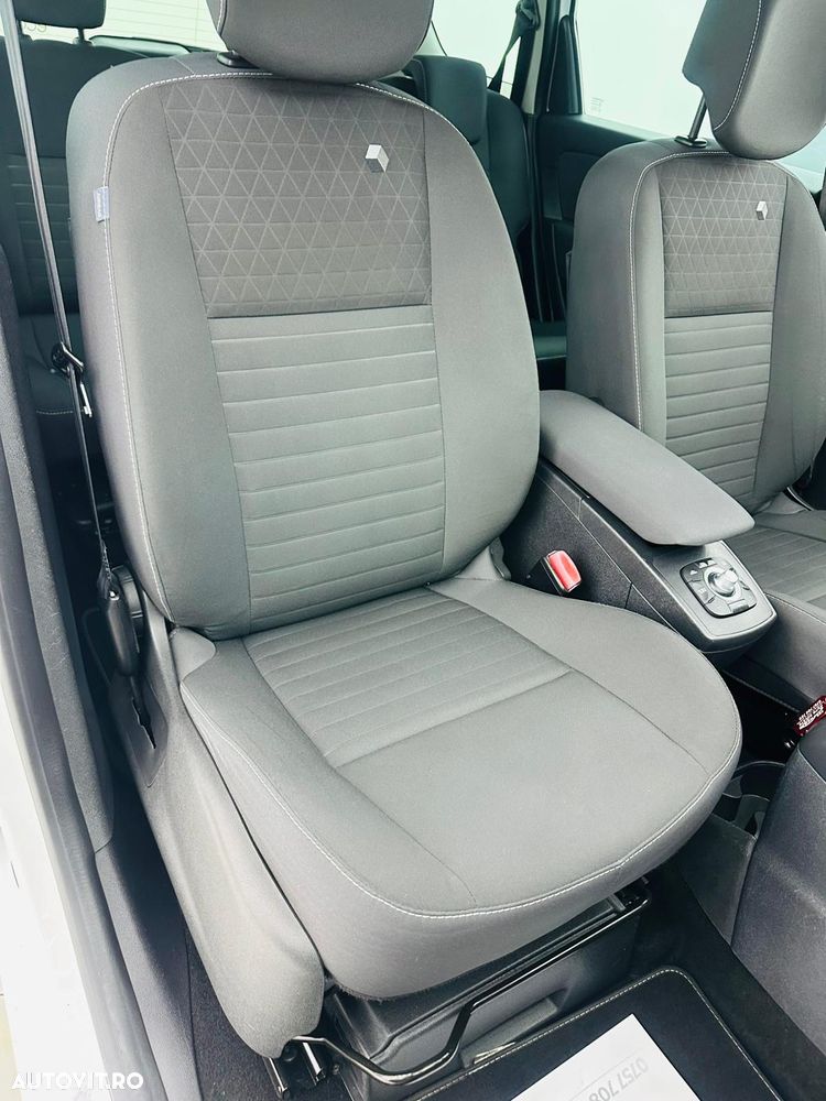 Renault Grand Scenic ENERGY dCi 110 INTENS - 18