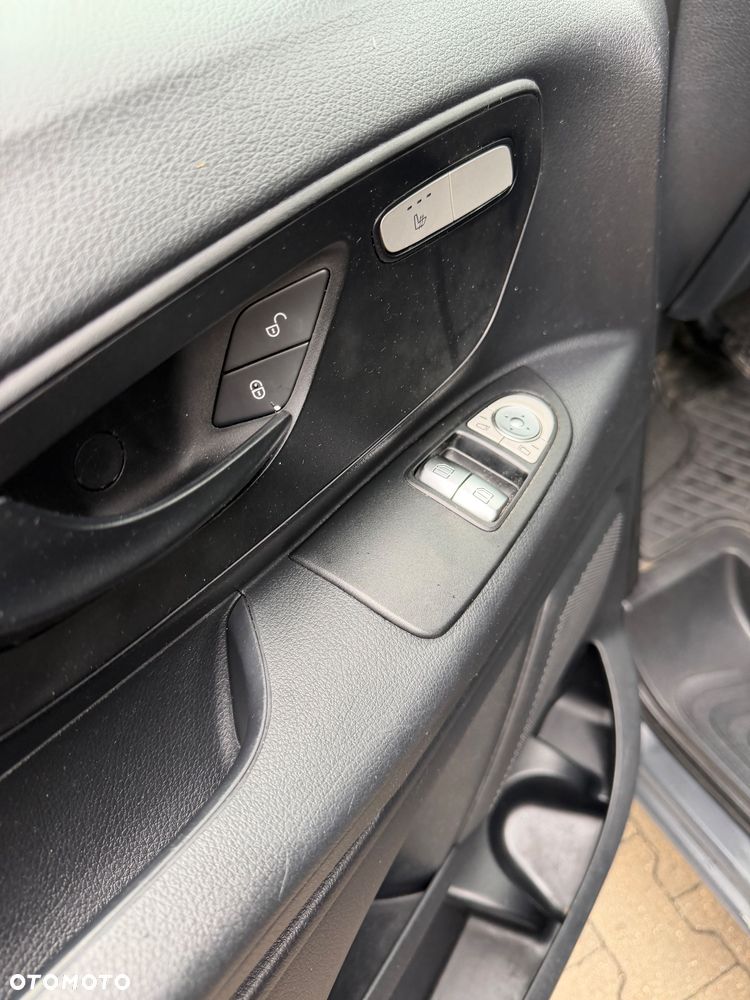 Mercedes-Benz Vito - 21